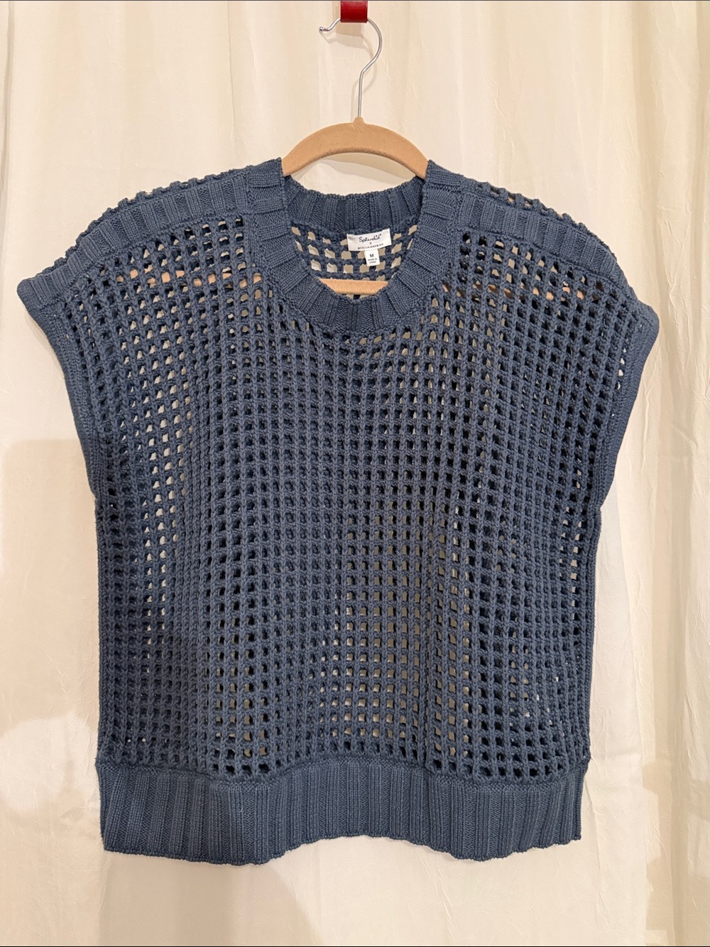 Splendid Slate Blue Open-Weave Sleeveless Knit Vest size: M